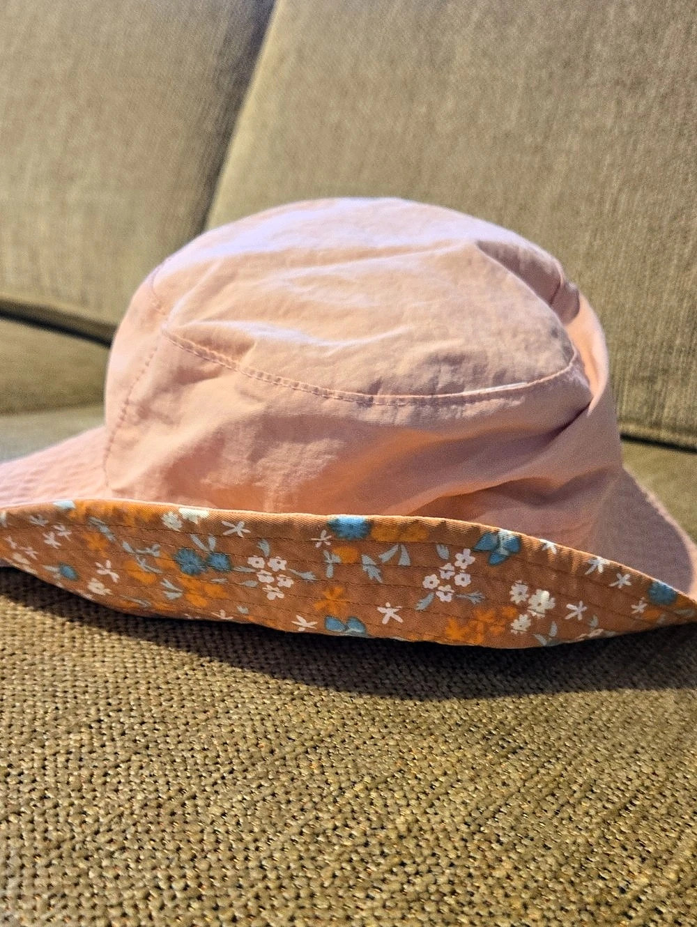 Patagonia Baby Sun Bucket Hat Floral Orange & Pink - Picture 2 of 2